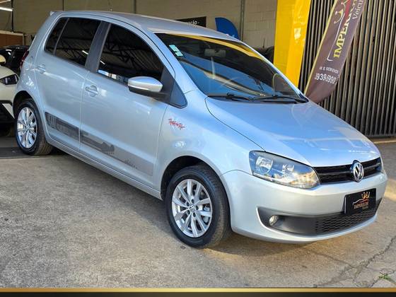 VOLKSWAGEN FOX 1.6 MI ROCK IN RIO 8V FLEX 4P MANUAL VOLKSWAGEN FOX 1.6 MI ROCK IN RIO 8V FLEX 4P MANUAL